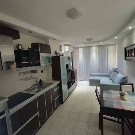 Apartment Апартамент Еделвайс Варна