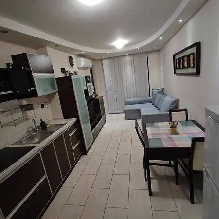 Apartment Апартамент Еделвайс Варна *